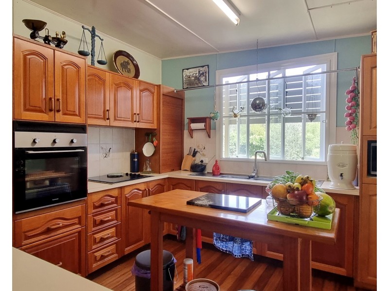 12 Kauri Street, Ravenshoe QLD 4888