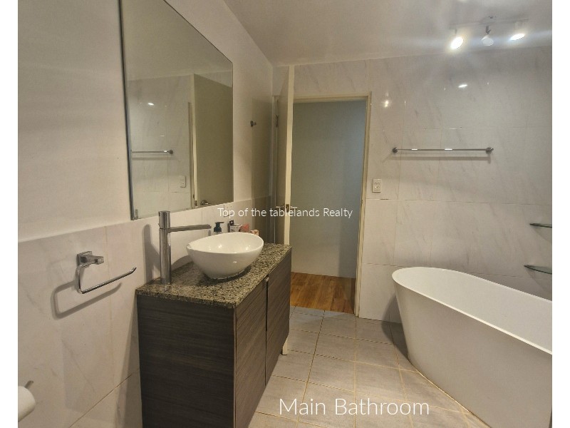 179 Gold Coast Road, Ravenshoe QLD 4888
