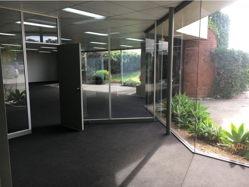 1/308 Lower Dandenong Road, Braeside VIC 3195