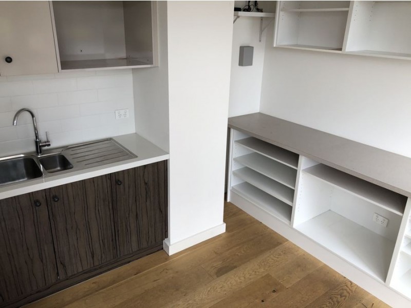 83C Warrigal Road, Mentone VIC 3194