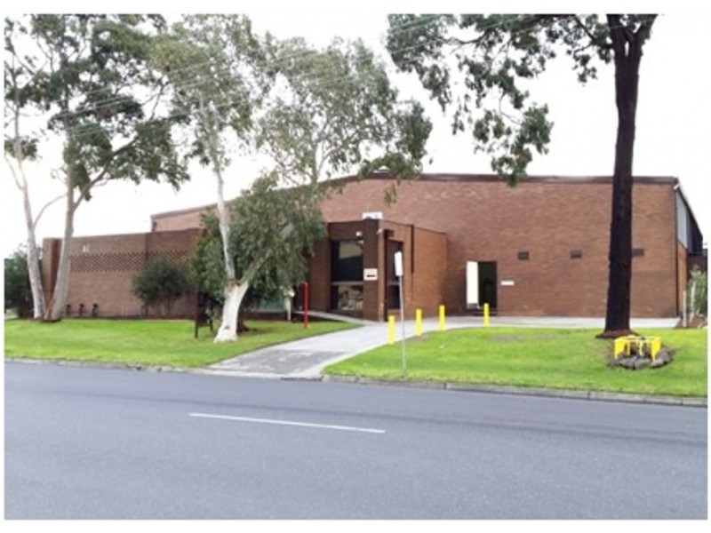 37 Malcolm Road, Braeside VIC 3195