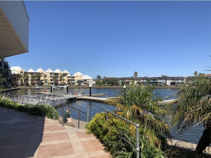 1/104-112 Gladesville Boulevard, Patterson Lakes VIC 3197