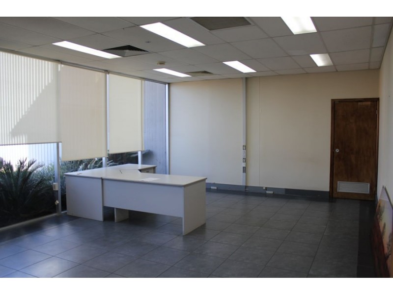 11 Tarnard Drive, Braeside VIC 3195