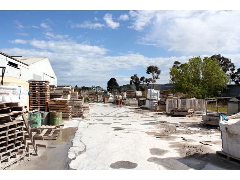 297-301 Boundary Road, Mordialloc VIC 3195