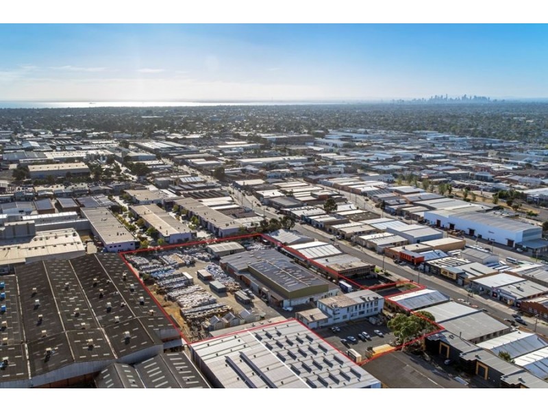 82 Levanswell Road, Moorabbin VIC 3189