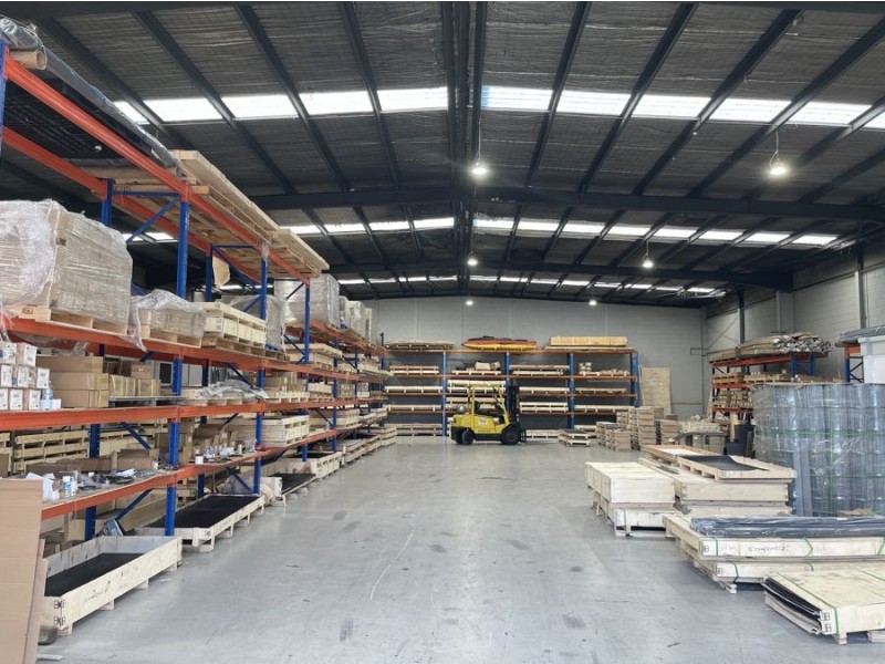 11 Crawford Street, Braeside VIC 3195