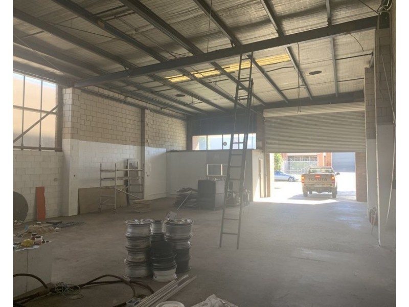 9/9-13 Dingley Avenue, Dandenong VIC 3175