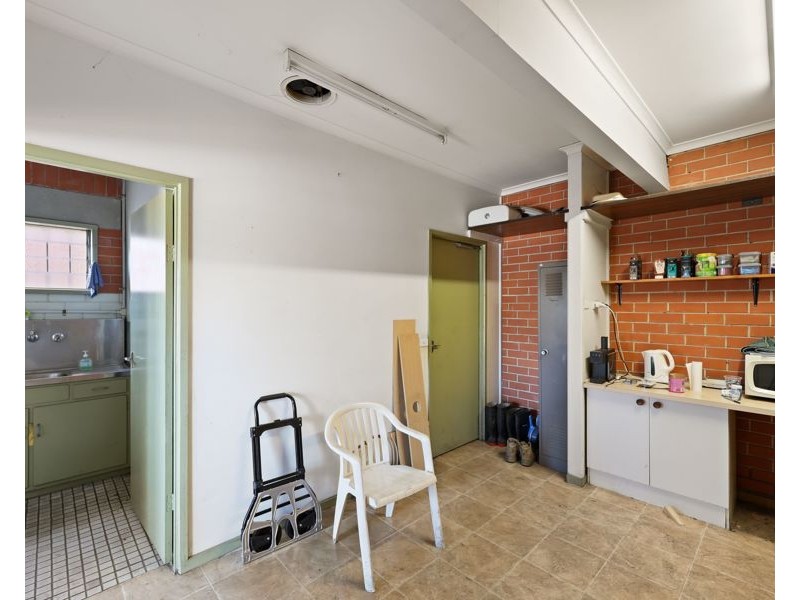 12 Macbeth Street, Braeside VIC 3195