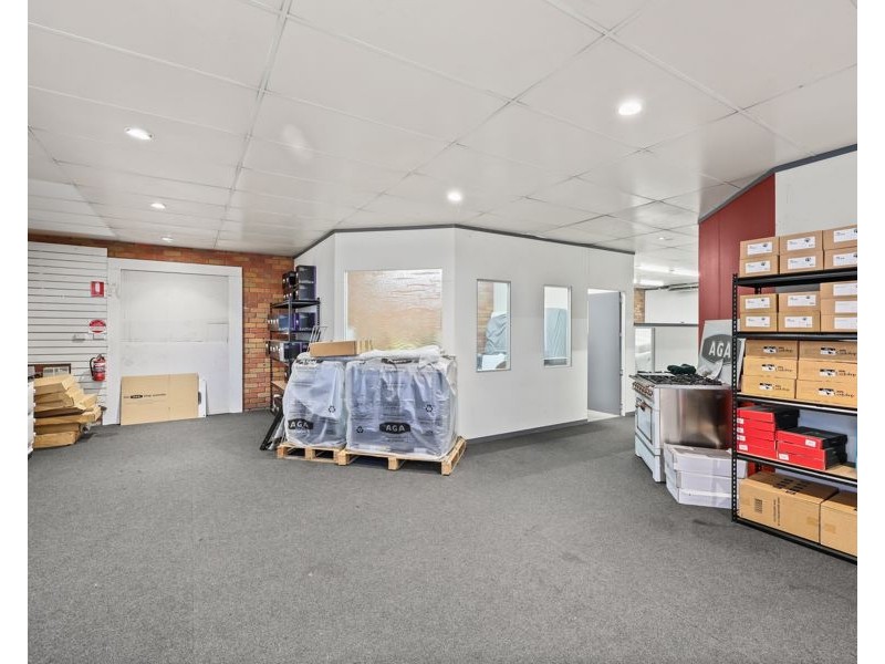 2/26-28 Export Drive, Brooklyn VIC 3012