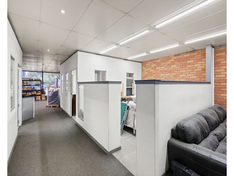 2/26-28 Export Drive, Brooklyn VIC 3012