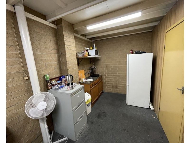 33 De Havilland Rd, Mordialloc VIC 3195