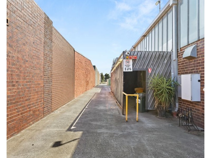 9-11 De Havilland Rd, Mordialloc VIC 3195