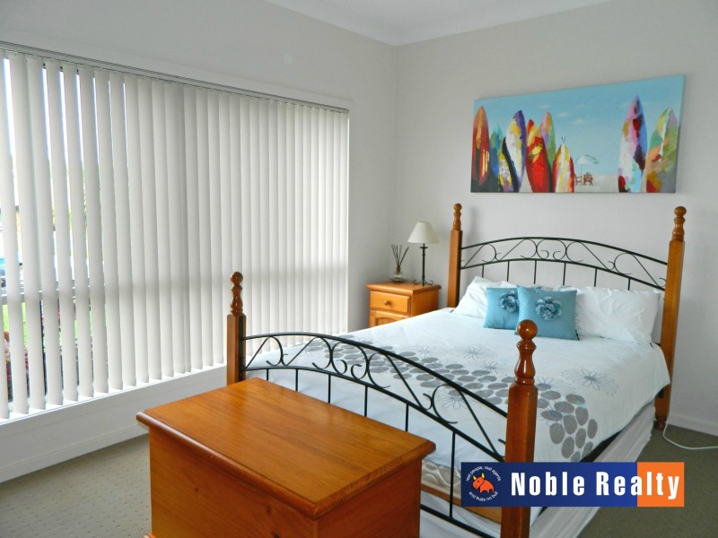 15 Colliton Parade, Forster NSW 2428