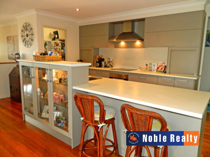 15 Colliton Parade, Forster NSW 2428