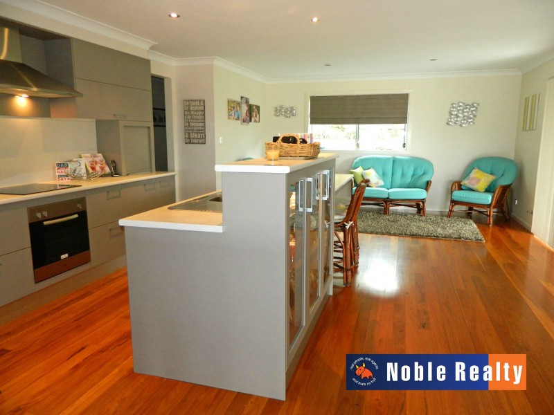 15 Colliton Parade, Forster NSW 2428