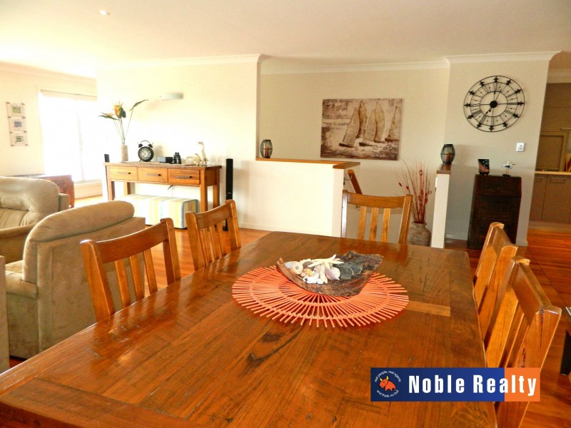 15 Colliton Parade, Forster NSW 2428