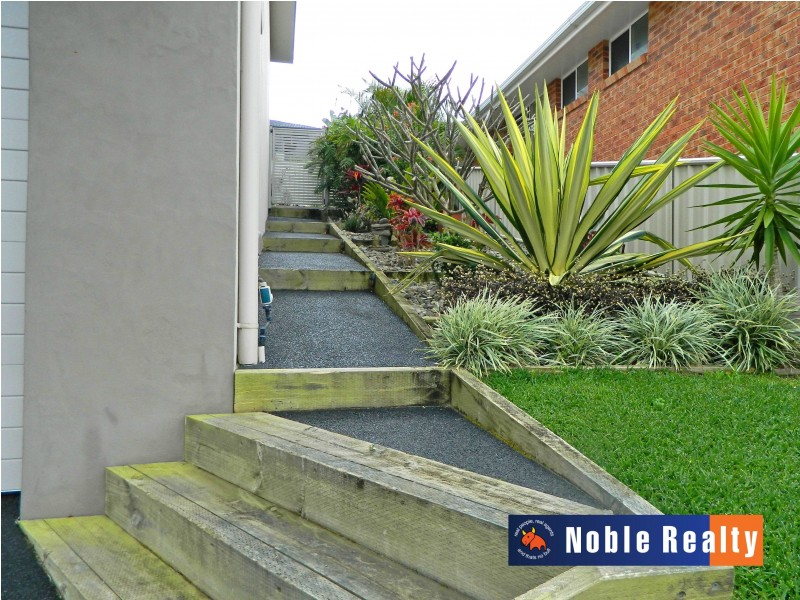 15 Colliton Parade, Forster NSW 2428