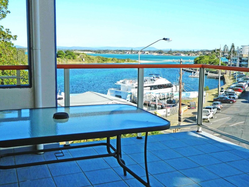 405/2 Little Street ‘The Marina’, Forster NSW 2428