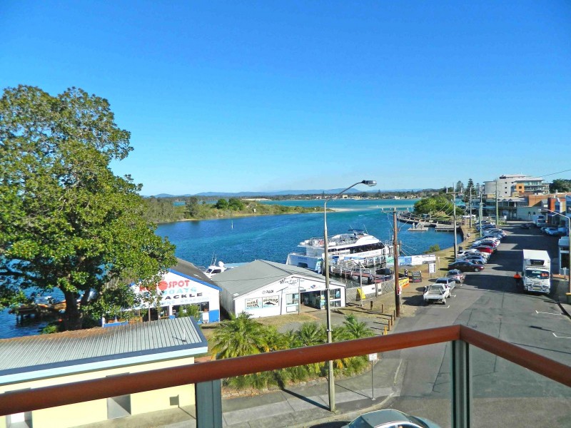 405/2 Little Street ‘The Marina’, Forster NSW 2428