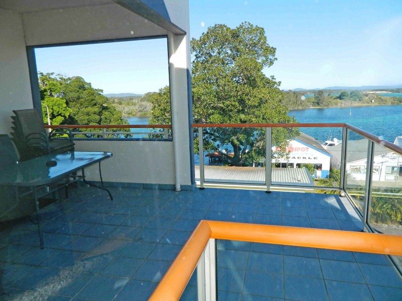 405/2 Little Street ‘The Marina’, Forster NSW 2428