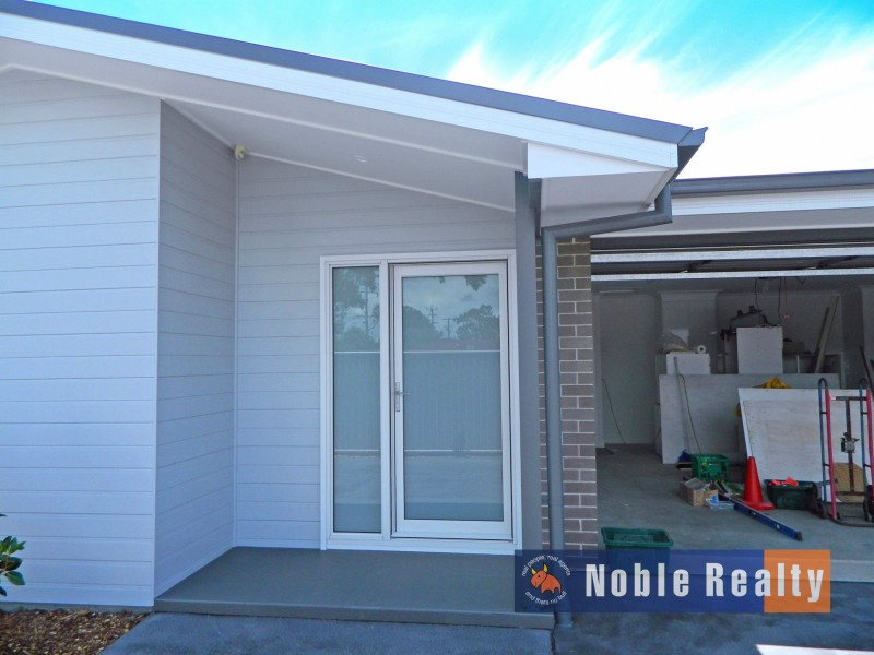 1/110 Macintosh Street, Forster NSW 2428