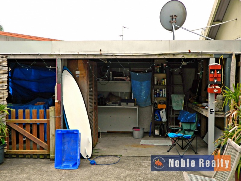 33 Tuncurry Street, Tuncurry NSW 2428