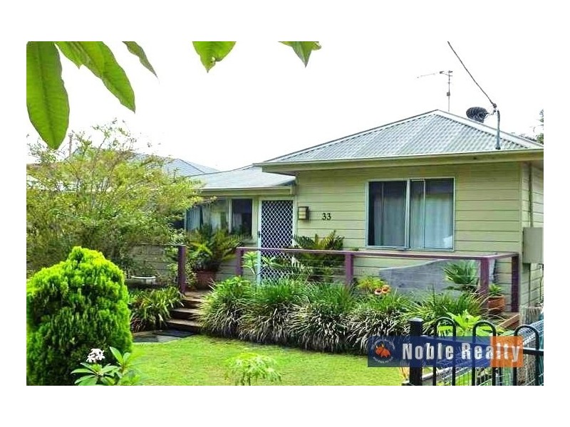 33 Tuncurry Street, Tuncurry NSW 2428