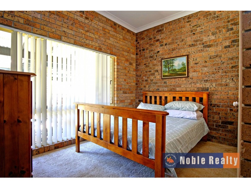 27 Tulloch Road, Tuncurry NSW 2428