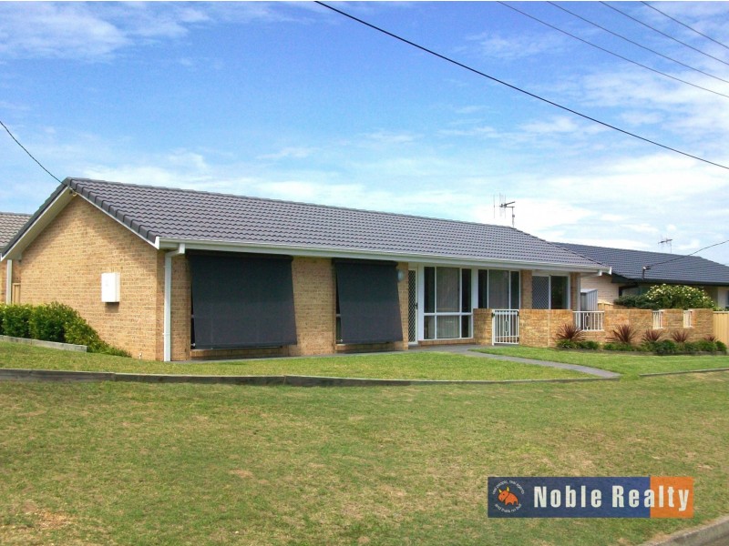 31 Lakeview Crescent, Forster NSW 2428