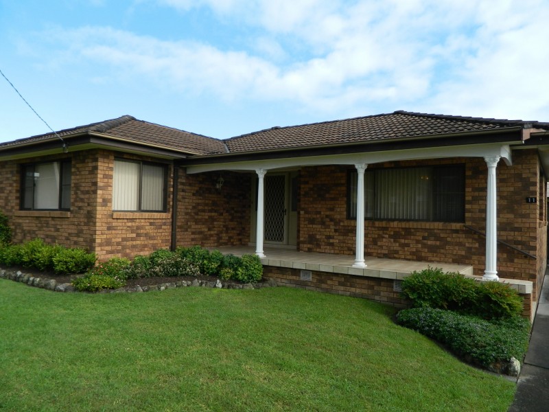 11 Likely Street, Forster NSW 2428