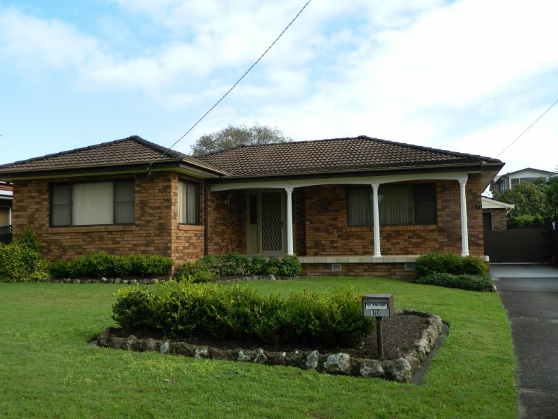 11 Likely Street, Forster NSW 2428