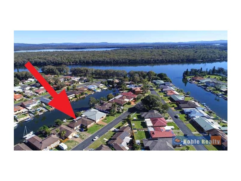 55 Elouera Crescent, Forster NSW 2428