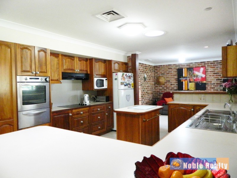 7 Greenfield Place, Forster NSW 2428