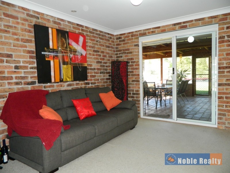 7 Greenfield Place, Forster NSW 2428