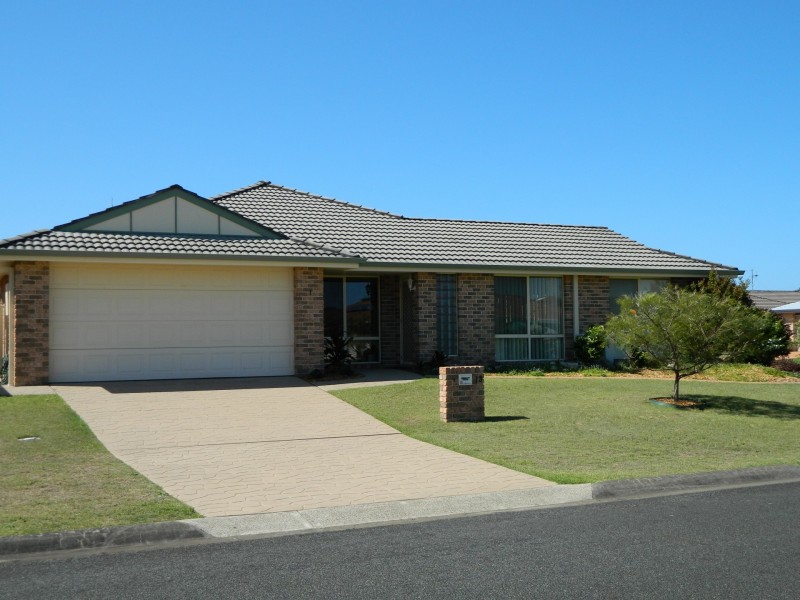 1/13 Amanda Crescent, Forster NSW 2428