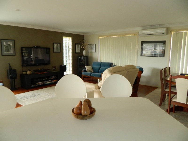 1/13 Amanda Crescent, Forster NSW 2428