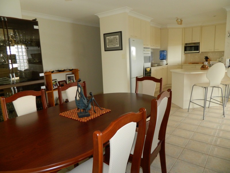1/13 Amanda Crescent, Forster NSW 2428