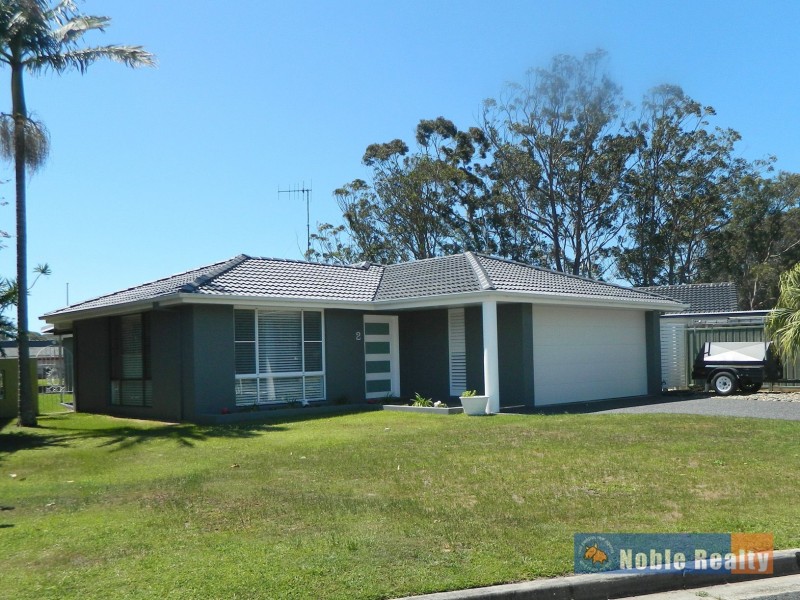 2 Sirius Key, Forster NSW 2428