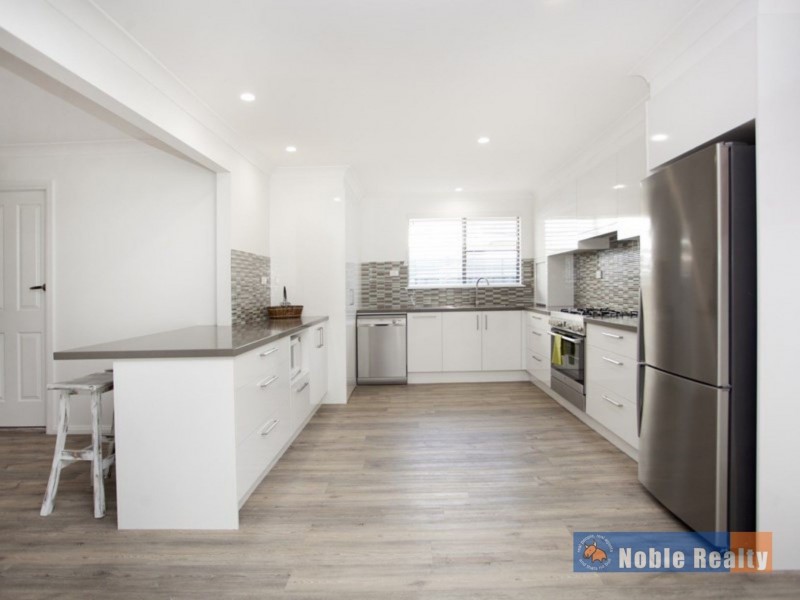 2 Sirius Key, Forster NSW 2428