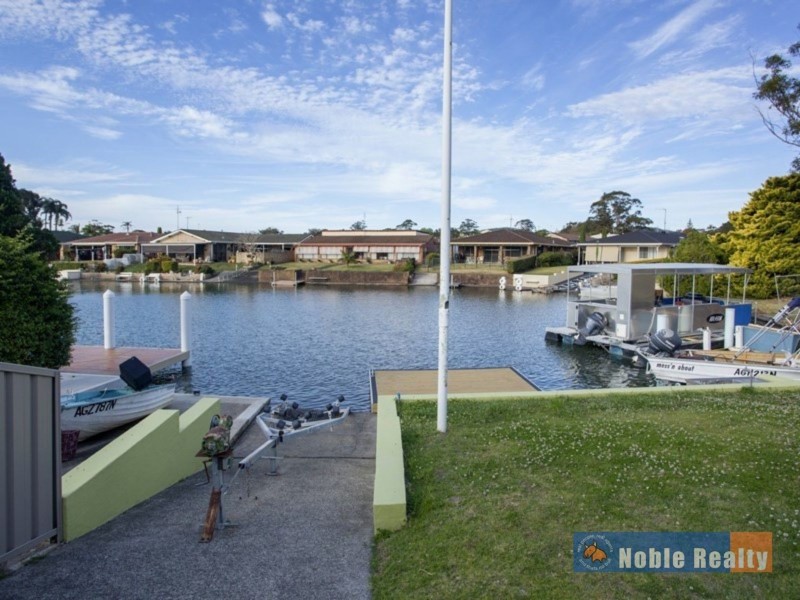 2 Sirius Key, Forster NSW 2428