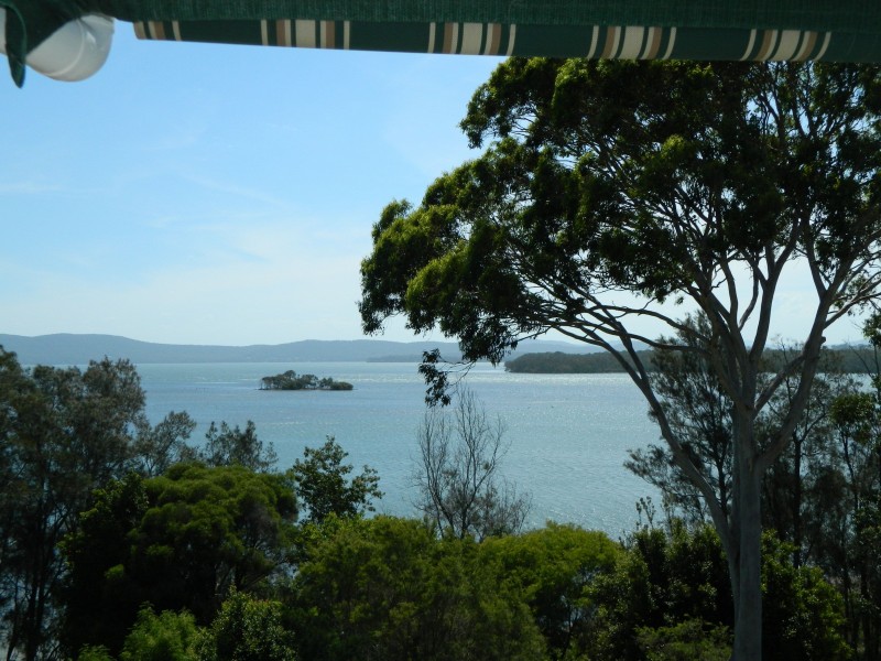25 Green Point Drive, Green Point NSW 2428