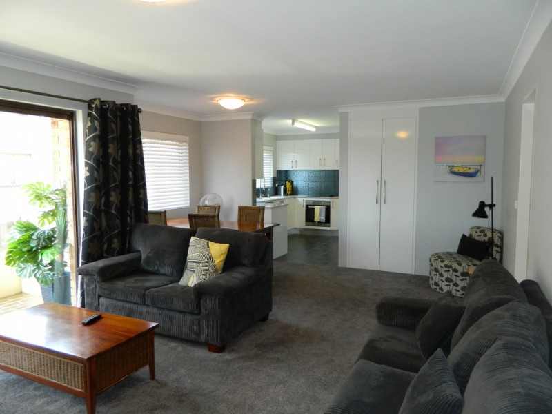 3/42 Little Street ‘Riverview’, Forster NSW 2428