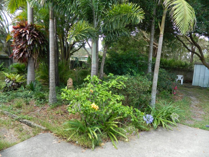 42 Hind Avenue, Forster NSW 2428