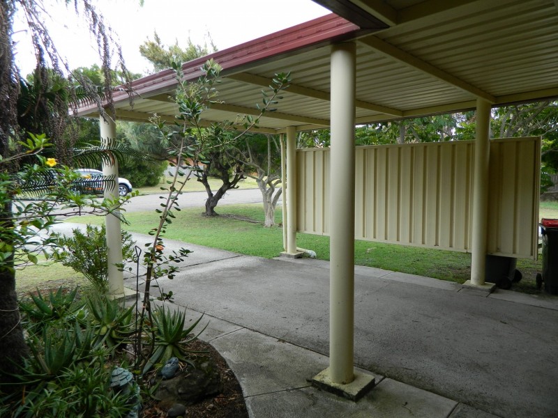 42 Hind Avenue, Forster NSW 2428