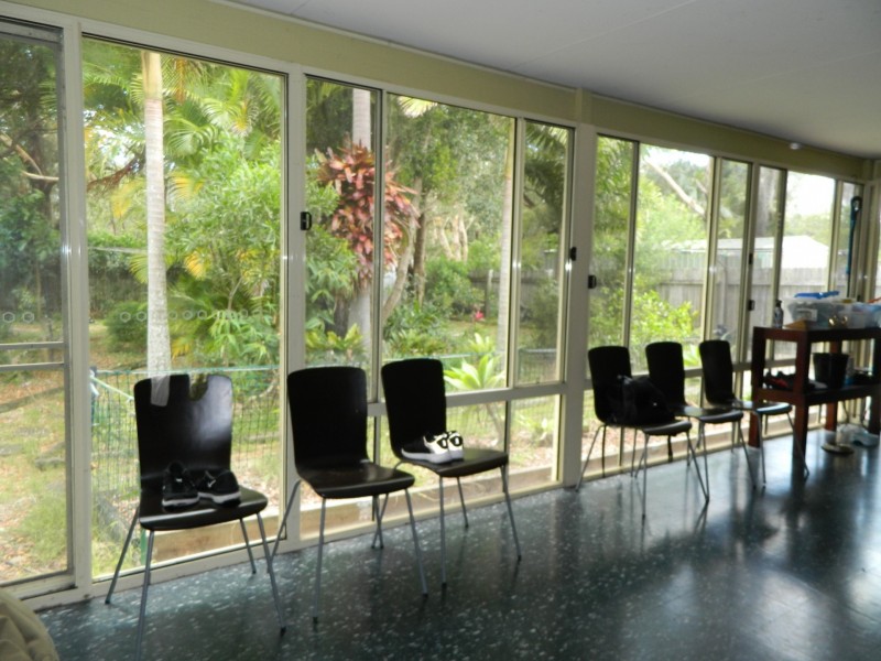 42 Hind Avenue, Forster NSW 2428