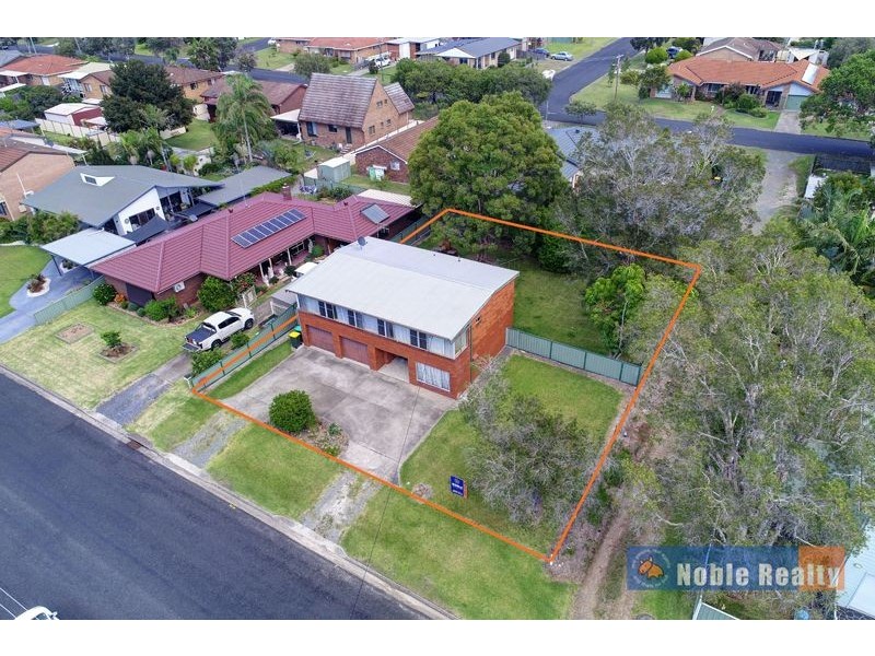 3 Tahiti Avenue, Forster NSW 2428