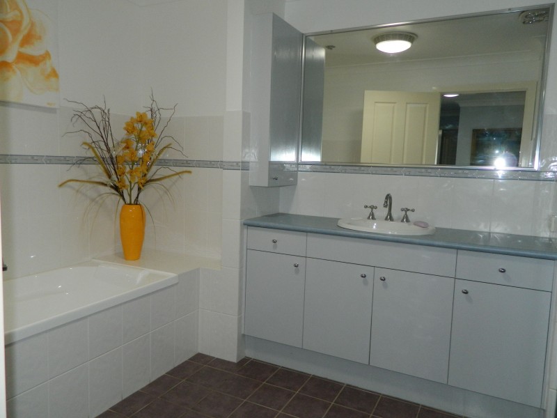 1/10 Grevillea Court, Tuncurry NSW 2428