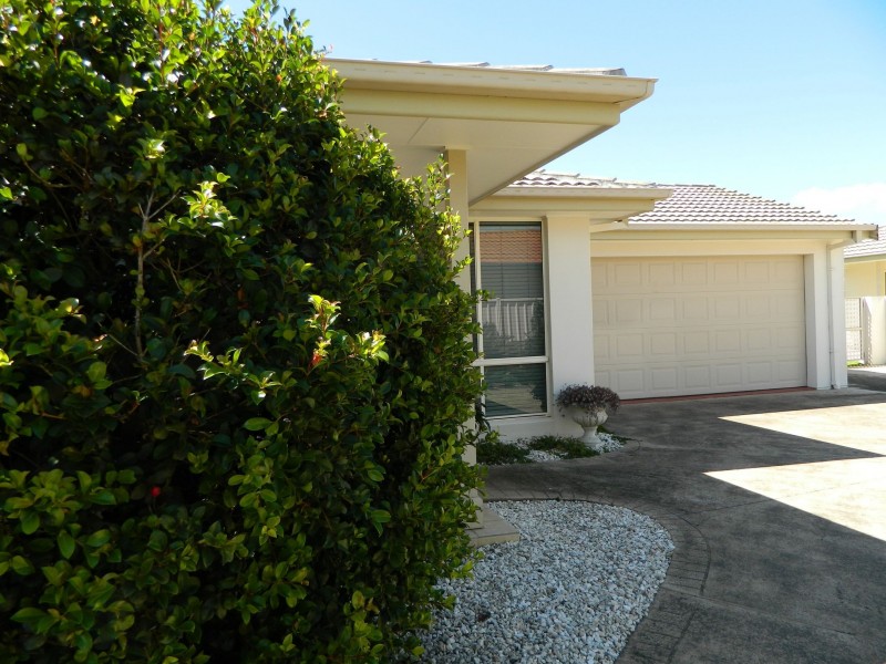 1/10 Grevillea Court, Tuncurry NSW 2428