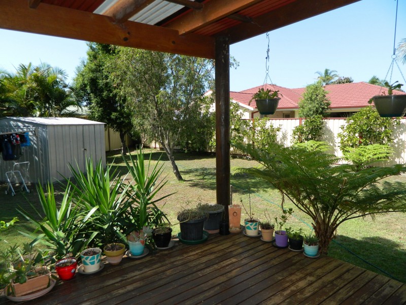 25 Woodward Place, Tuncurry NSW 2428