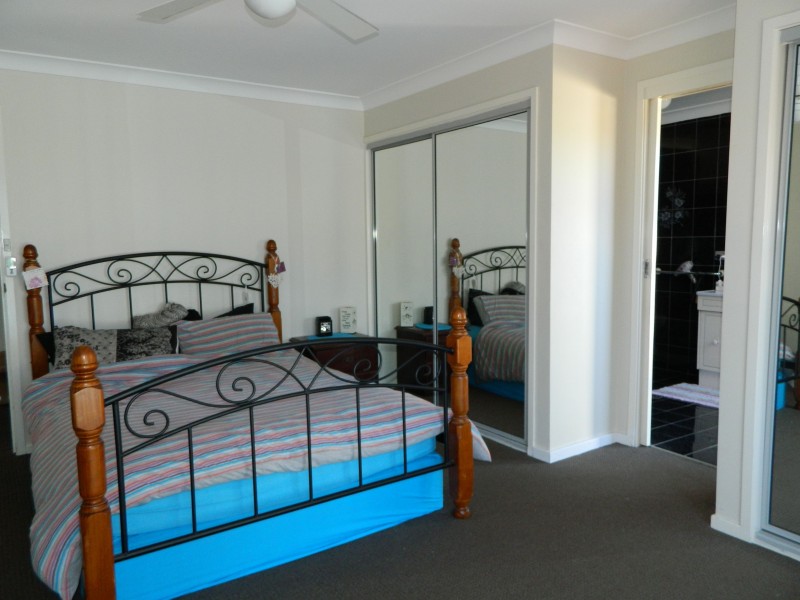 25 Woodward Place, Tuncurry NSW 2428